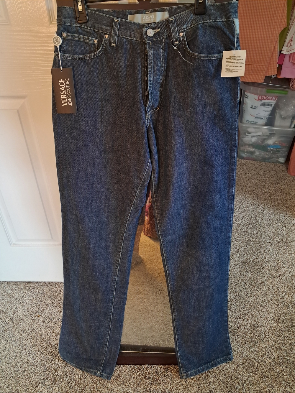 V. e.r.s.a.c.e Men's Indigo Relaxed Jeans